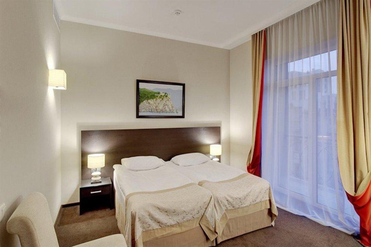 Hotel Optima Collection Troitska 4*
